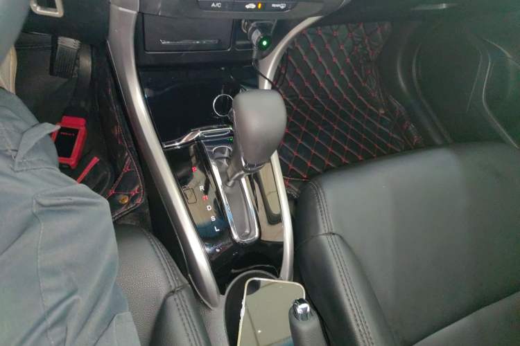 Used Honda Crider 2016 1.8L CVT Comfort Version Gear Lever