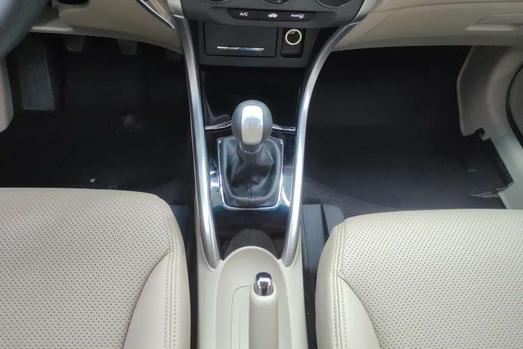 Used Honda Crider 2016 1.8L Manual Comfort Version Gear Lever