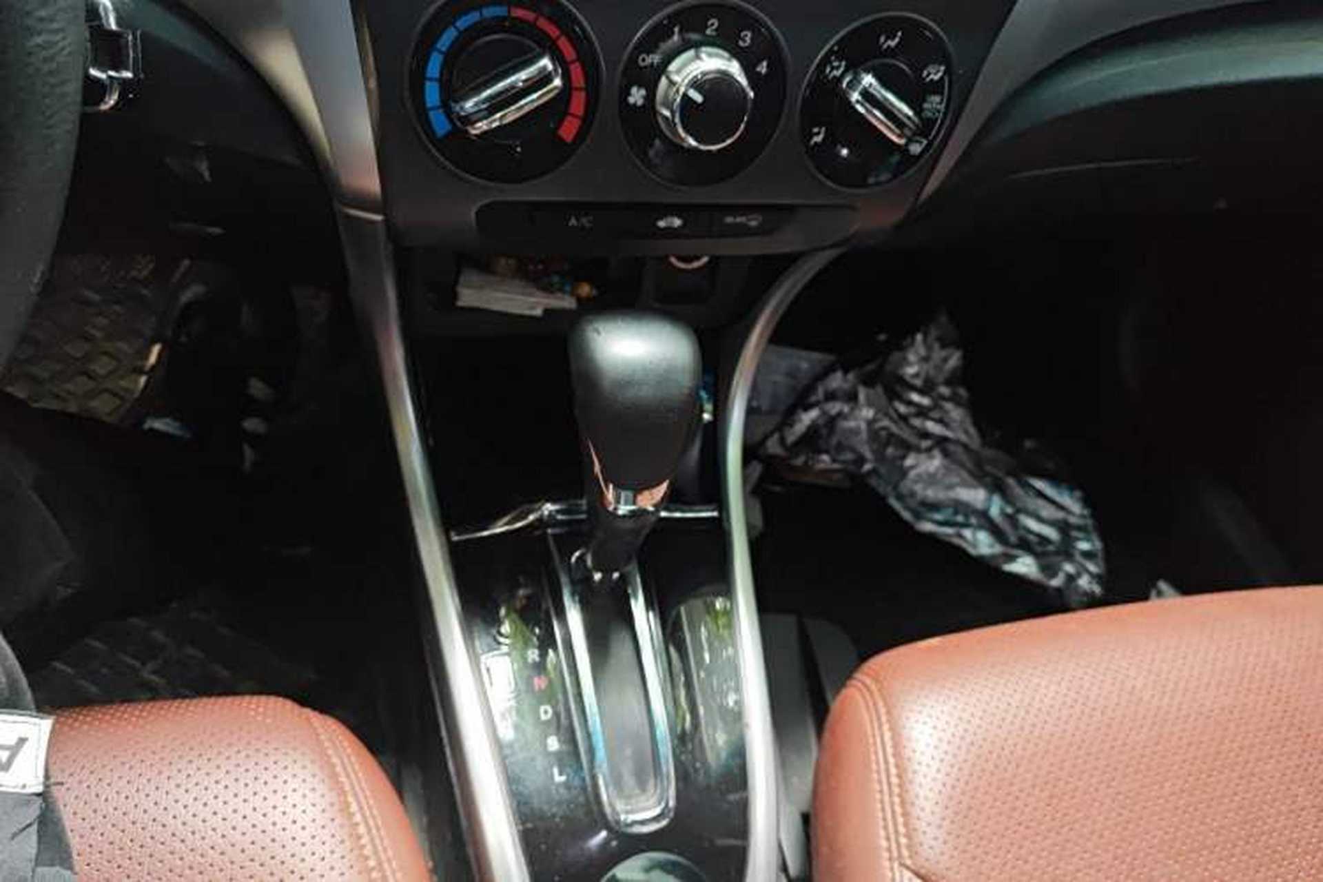 Used Honda Crider 2016 1.8L CVT Comfort Version Gear Lever