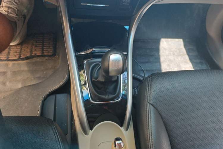 Used Honda Crider 2016 1.8L Manual Fashion Edition Gear Lever