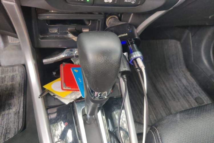 Used Honda Crider 2016 1.8L CVT Luxury Edition Gear Lever