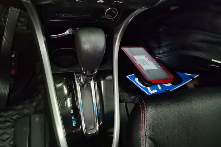 Used Honda Crider 2016 1.8L CVT Comfort Version Gear Lever