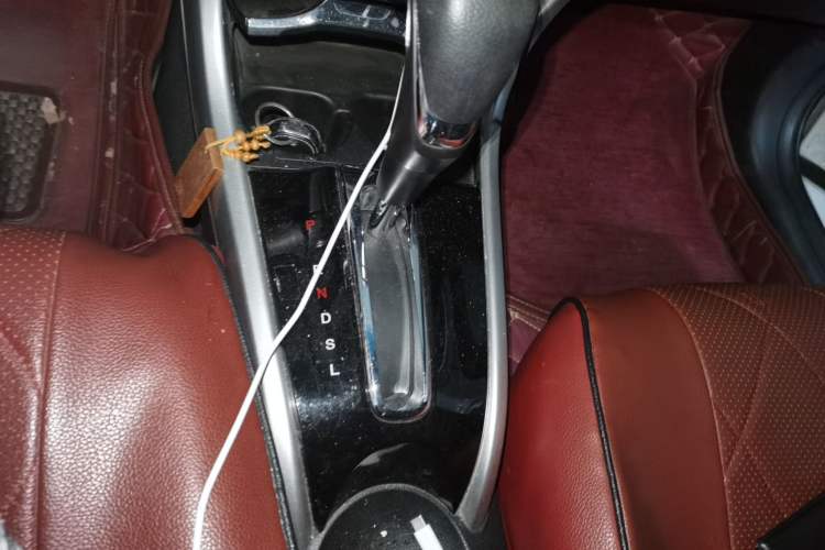 Used Honda Crider 2016 1.8L CVT Luxury Edition Gear Lever