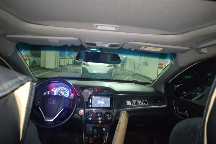 Used Honda Crider 2016 1.8L CVT Luxury Edition Headliner