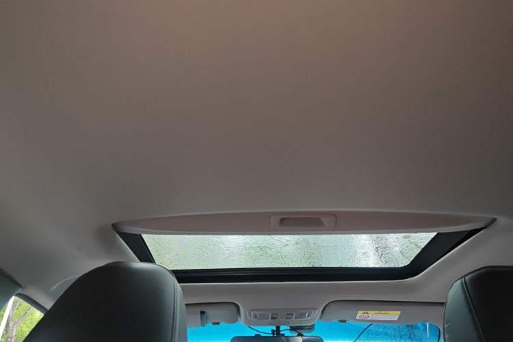 Used Honda Crider 2016 1.8L CVT Luxury Edition Headliner