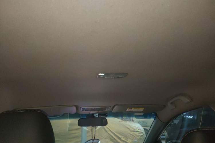 Used Honda Crider 2016 1.8L CVT Comfort Version Headliner