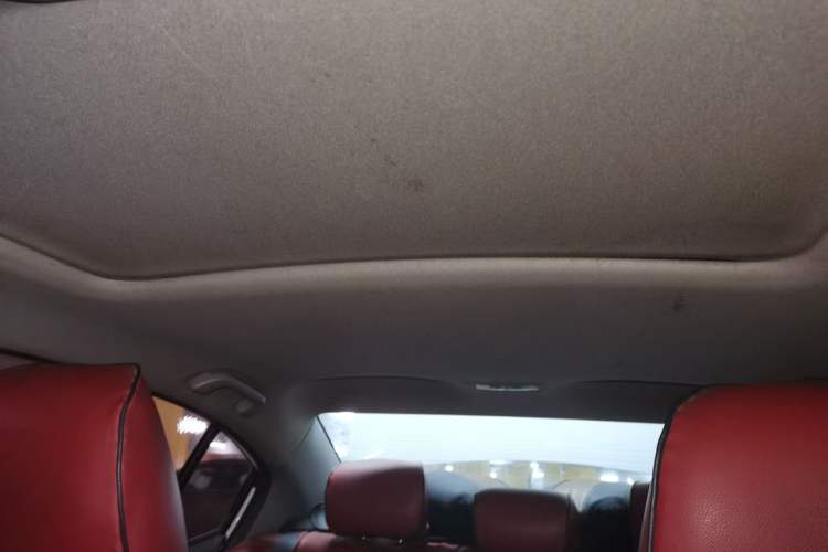 Used Honda Crider 2016 1.8L CVT Luxury Edition Headliner
