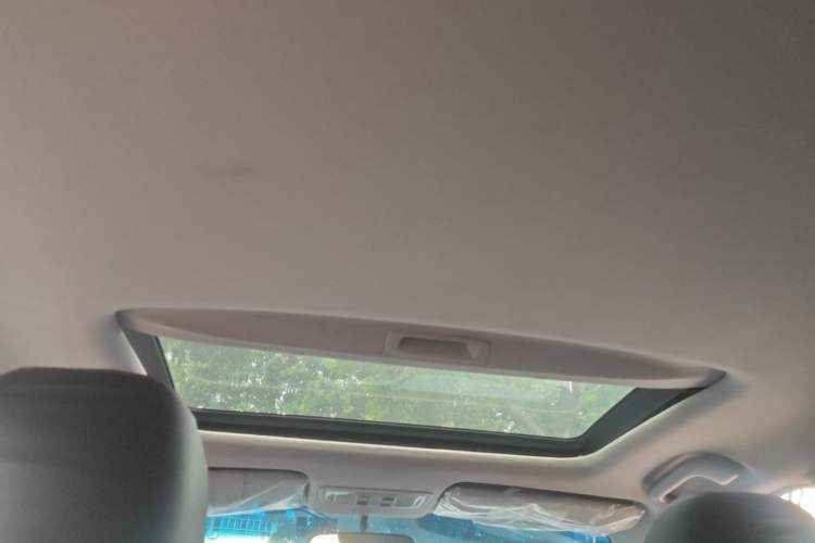 Used Honda Crider 2016 1.8L CVT Luxury Edition Headliner