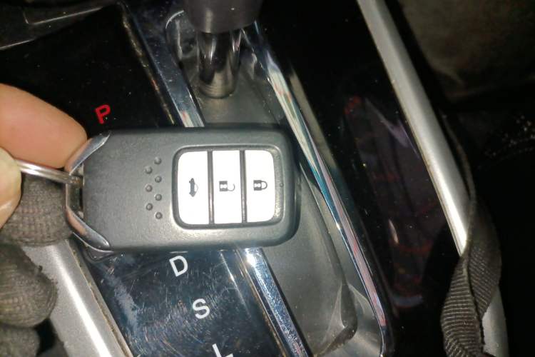 Used Honda Crider 2016 1.8L CVT Luxury Edition Interior 1