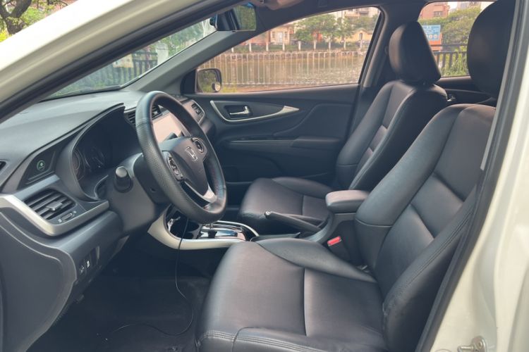 Used Honda Crider 2016 1.8L CVT Comfort Version Interior 2