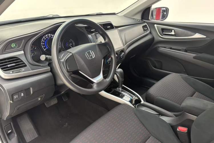 Used Honda Crider 2016 1.8L CVT Comfort Version Interior 2