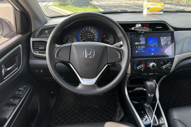 Used Honda Crider 2016 1.8L CVT Comfort Version Interior 5
