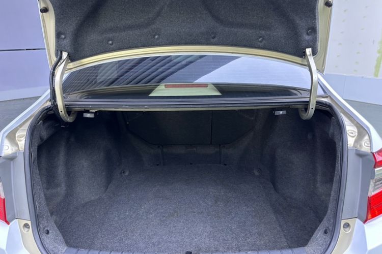 Used Honda Crider 2016 1.8L CVT Comfort Version Interior 7