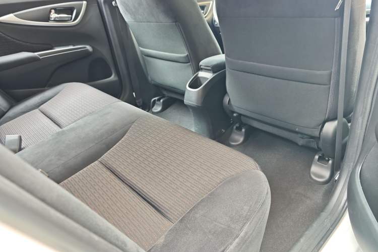 Used Honda Crider 2016 1.8L CVT Luxury Edition Interior 7