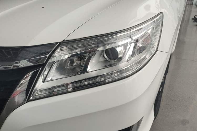 Used Honda Crider 2016 1.8L CVT Luxury Edition Left Front Headlight