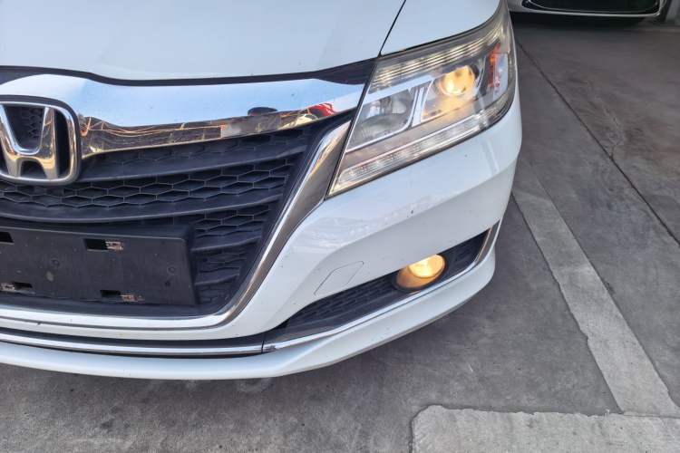 Used Honda Crider 2016 1.8L CVT Luxury Edition Left Front Headlight