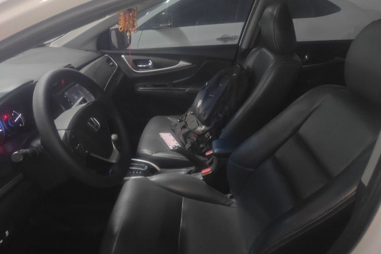 Used Honda Crider 2016 1.8L CVT Luxury Edition Left Front Seat