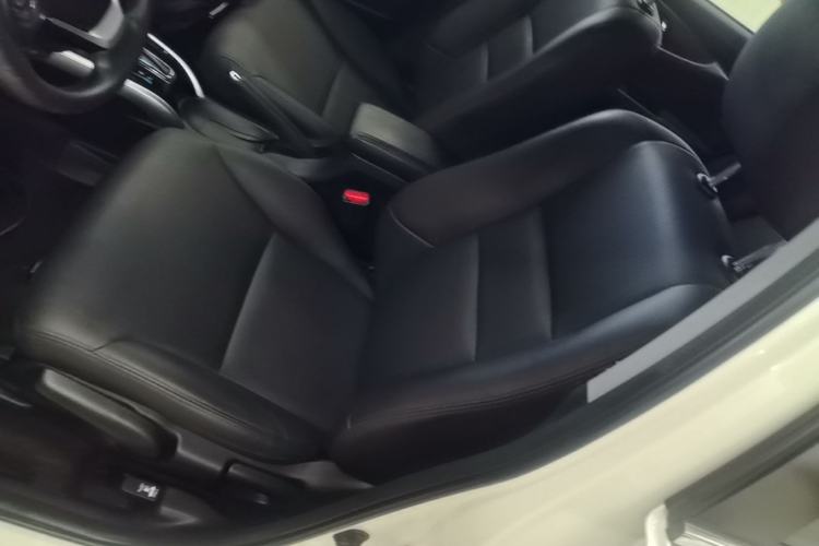 Used Honda Crider 2016 1.8L CVT Luxury Edition Left Front Seat