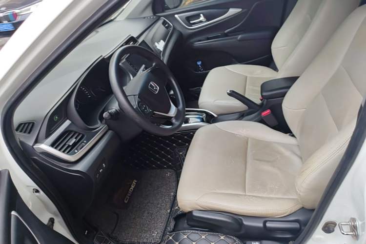 Used Honda Crider 2016 1.8L CVT Luxury Edition Left Front Seat