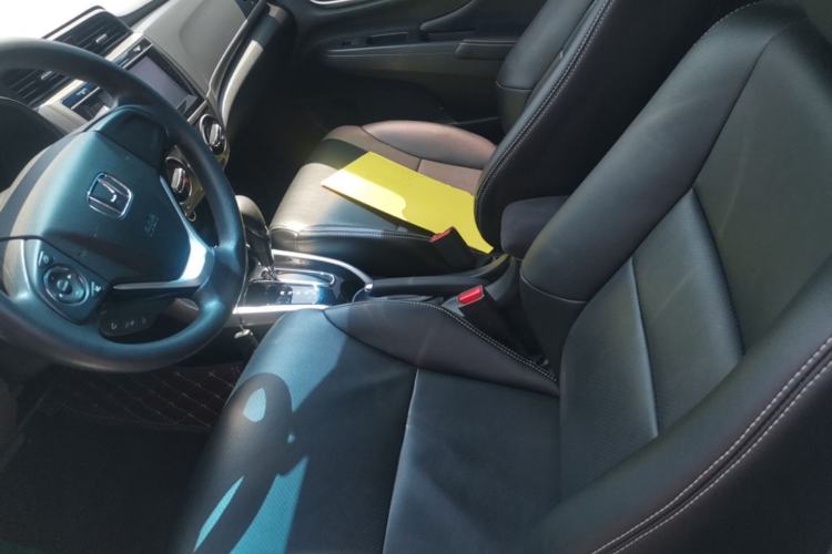 Used Honda Crider 2016 1.8L CVT Luxury Edition Left Front Seat