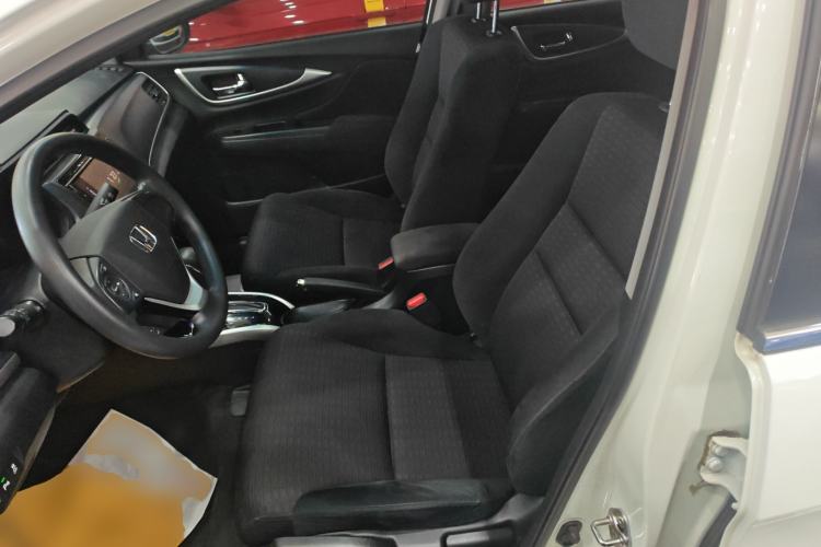 Used Honda Crider 2016 1.8L CVT Luxury Edition Left Front Seat