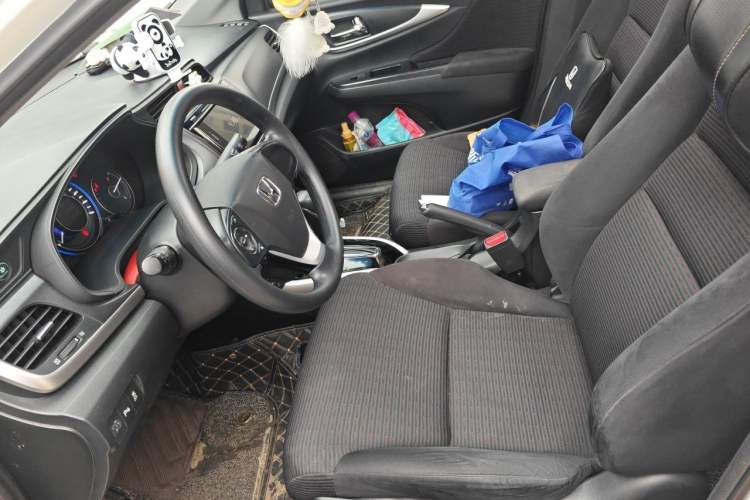 Used Honda Crider 2016 1.8L CVT Luxury Edition Left Front Seat