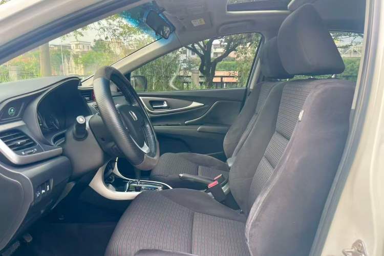 Used Honda Crider 2016 1.8L CVT Leading Edition Left Front Seat