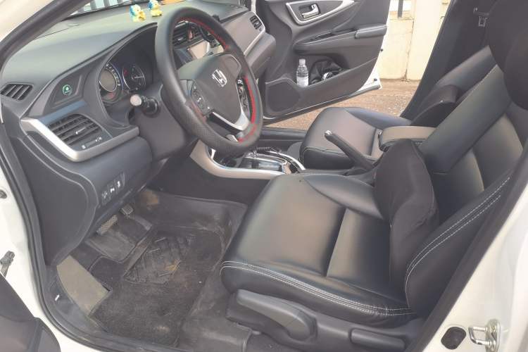 Used Honda Crider 2016 1.8L CVT Luxury Edition Left Front Seat