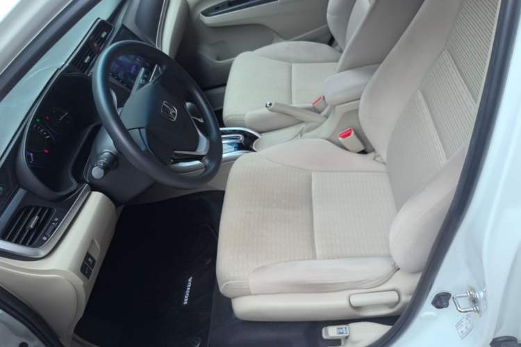 Used Honda Crider 2016 1.8L CVT Comfort Version Left Front Seat