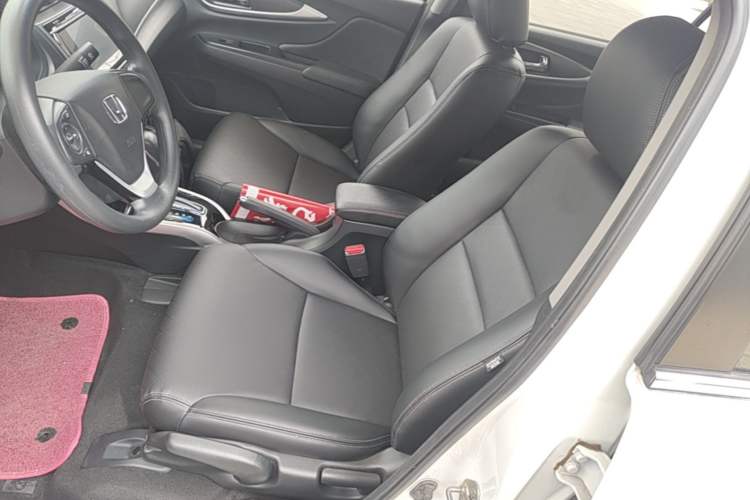 Used Honda Crider 2016 1.8L CVT Luxury Edition Left Front Seat