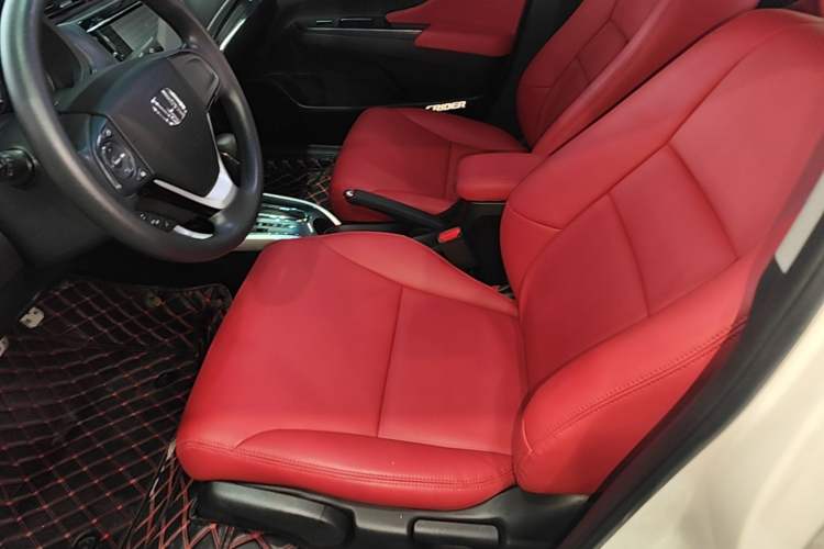 Used Honda Crider 2016 1.8L CVT Luxury Edition Left Front Seat