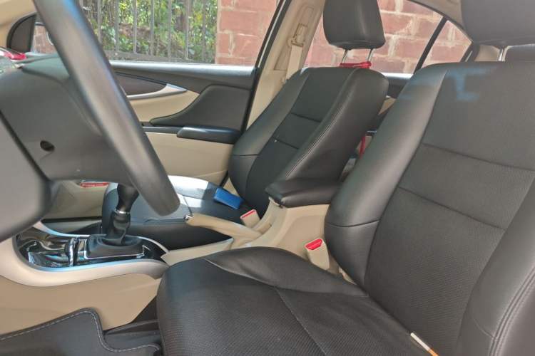 Used Honda Crider 2016 1.8L Manual Fashion Edition Left Front Seat