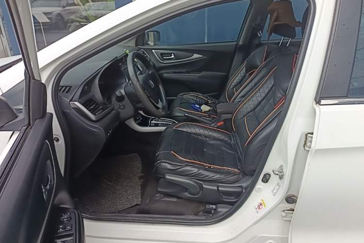 Used Honda Crider 2016 1.8L CVT Luxury Edition Left Front Seat