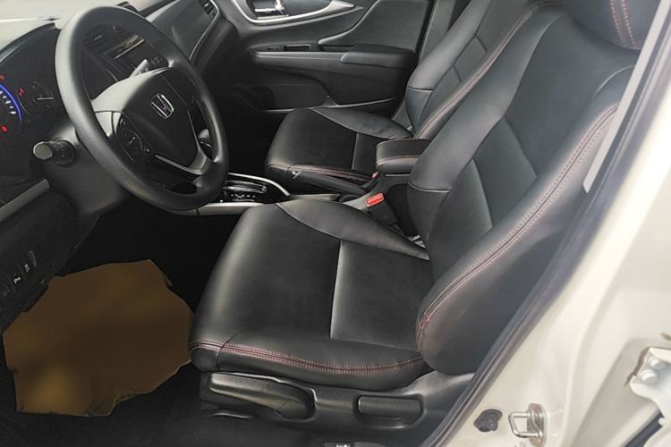 Used Honda Crider 2016 1.8L CVT Luxury Edition Left Front Seat