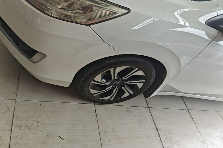 Used Honda Crider 2016 1.8L CVT Comfort Version Left Front Wheel Hub