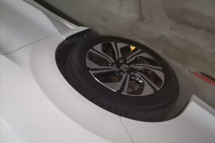Used Honda Crider 2016 1.8L CVT Leading Edition Left Front Wheel Hub
