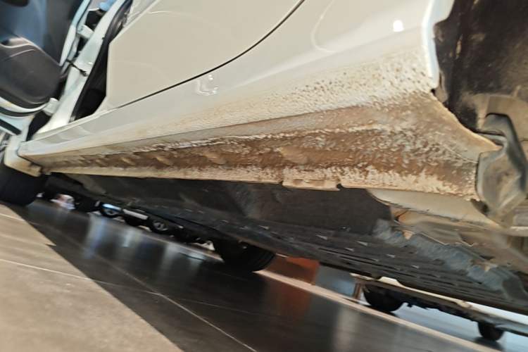 Used Honda Crider 2016 1.8L CVT Comfort Version Left Side Sill