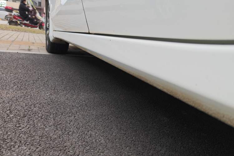 Used Honda Crider 2016 1.8L CVT Luxury Edition Left Side Sill