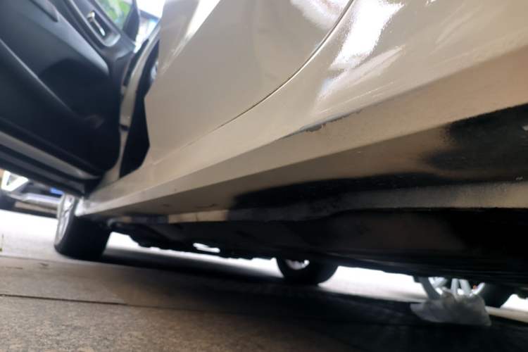 Used Honda Crider 2016 1.8L CVT Luxury Edition Left Side Sill