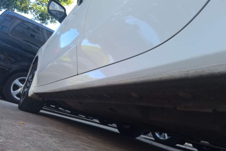 Used Honda Crider 2016 1.8L CVT Luxury Edition Left Side Sill