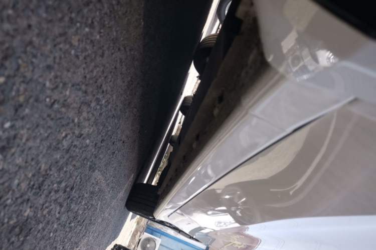Used Honda Crider 2016 1.8L CVT Luxury Edition Left Side Sill