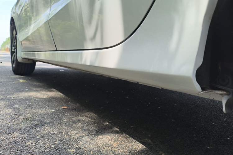 Used Honda Crider 2016 1.8L CVT Comfort Version Left Side Sill