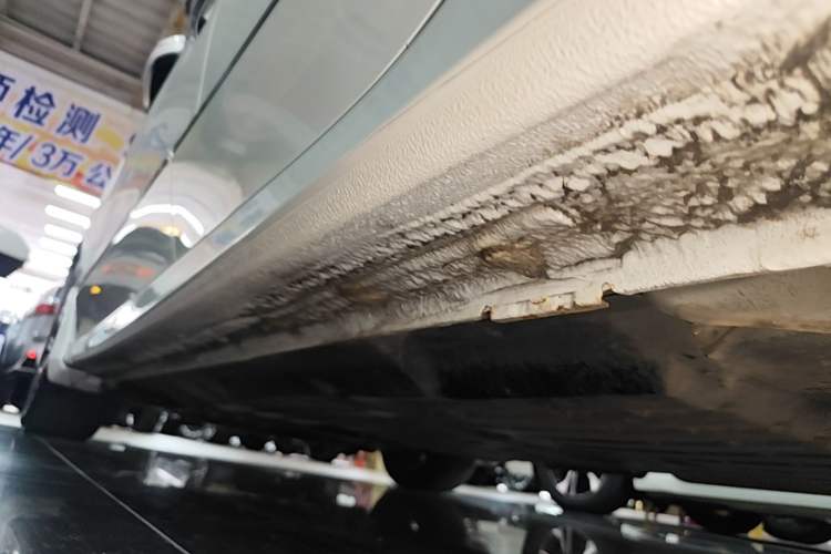 Used Honda Crider 2016 1.8L CVT Luxury Edition Left Side Sill