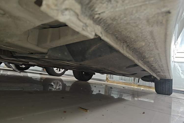 Used Honda Crider 2016 1.8L CVT Comfort Version Left Side Sill