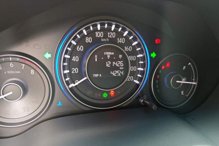 Used Honda Crider 2016 1.8L CVT Comfort Version Odometer Close Up