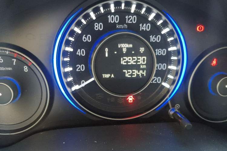 Used Honda Crider 2016 1.8L Manual Fashion Edition Odometer Close Up