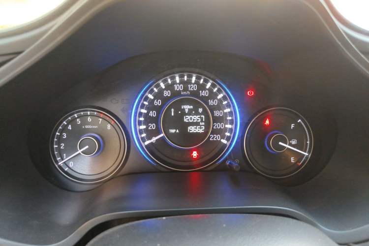 Used Honda Crider 2016 1.8L Manual Fashion Edition Odometer Close Up