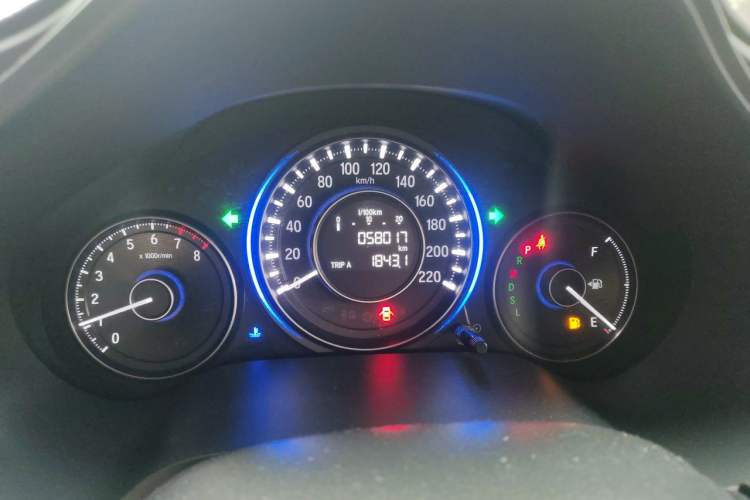 Used Honda Crider 2016 1.8L CVT Comfort Version Odometer Close Up