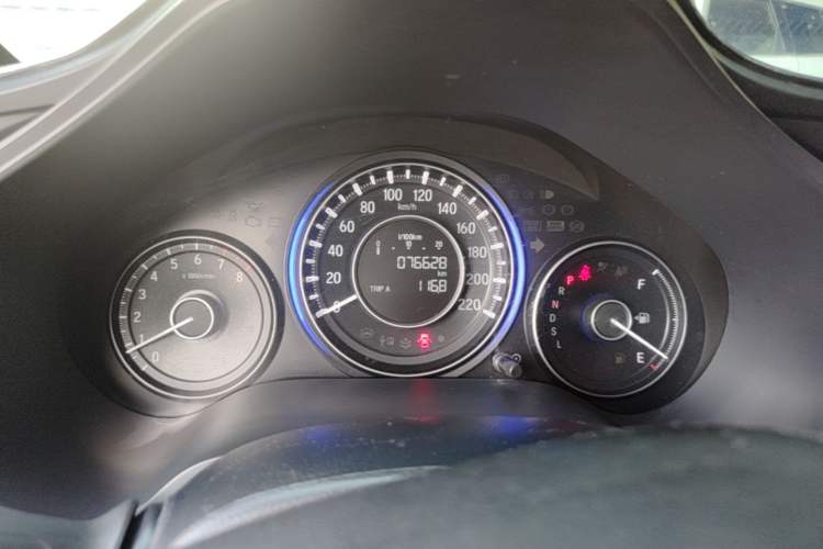 Used Honda Crider 2016 1.8L CVT Luxury Edition Odometer Close Up