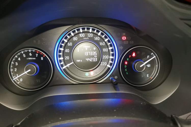 Used Honda Crider 2016 1.8L CVT Comfort Version Odometer Close Up